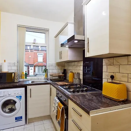 Гостевой дом Away From Entire 2 Bedroom House