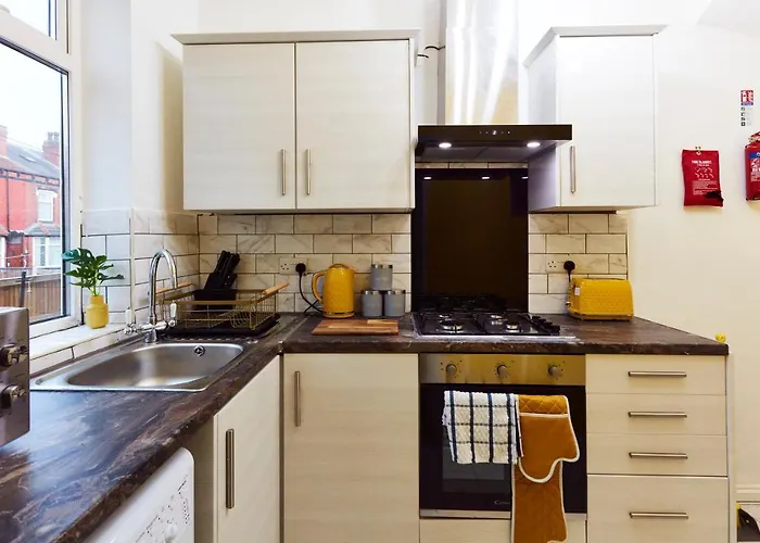 Away From Entire 2 Bedroom House Гостевой дом